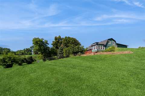 1936 W 28TH Street N, Newton, IA 50208