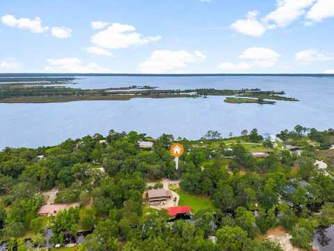 619 Pitts Bayshore Drive, Freeport, FL 32439