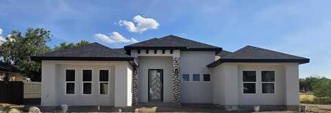 871 Ceniza Dr., Eagle Pass, TX 78852