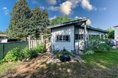 636 Valley Road, Gypsum, CO 81637