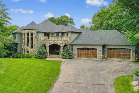 18844 Bearpath Trail, Eden Prairie, MN 55347