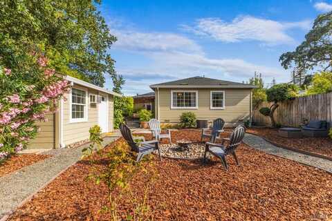 109 Steele Lane, Santa Rosa, CA 95401