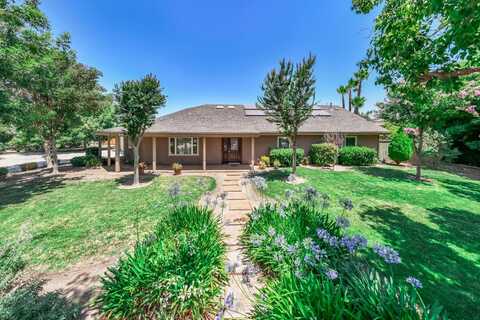 480 Swift Avenue W, Fresno, CA 93705