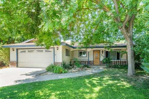1178 Beechwood Circle, Reedley, CA 93654