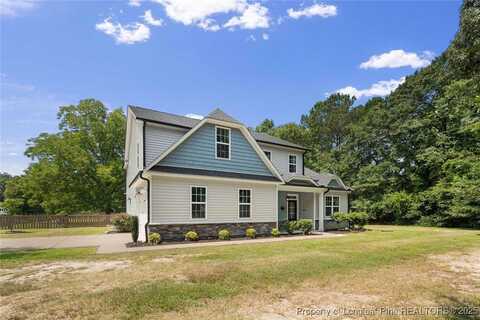 7487 Glen Raven Drive, Fayetteville, NC 28306