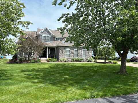 4881 E Wood Duck Ct, Port Clinton, OH 43452