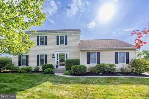 909 HICKORY GROVE DRIVE, ROYERSFORD, PA 19468