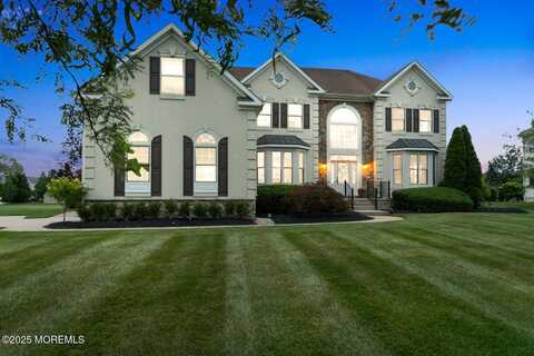 14 Kirsten Drive, Freehold, NJ 07728