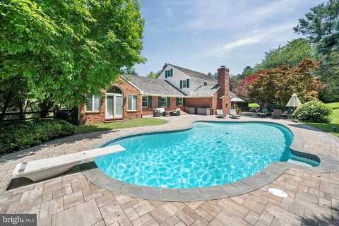 405 OWLS NEST, WILMINGTON, DE 19807