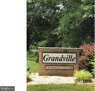 201 SILVER COURT, HAMILTON, NJ 08690