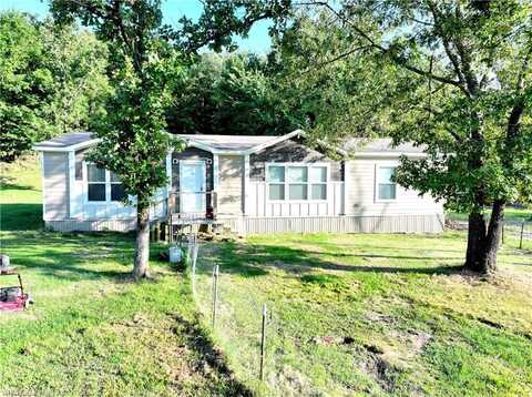 19193 Twin Pines LN, Howe, OK 74940