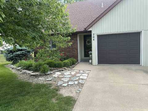 704 Shoreland Court, Columbia City, IN 46725