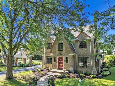 457 W Oakdale Drive, Fort Wayne, IN 46807