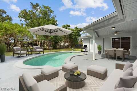 8707 Chatham Street, Fort Myers, FL 33907