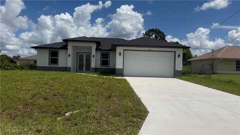 3408 27th Street SW, Lehigh Acres, FL 33976