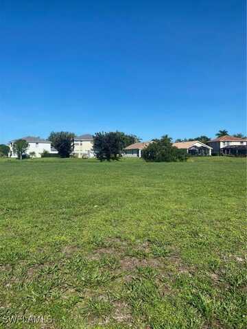 9936 Springlake Circle, Estero, FL 33928