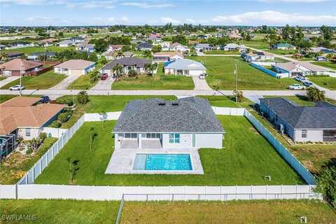 1715 NE 2nd Place, Cape Coral, FL 33909