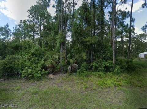 2812 19th Street W, Lehigh Acres, FL 33971