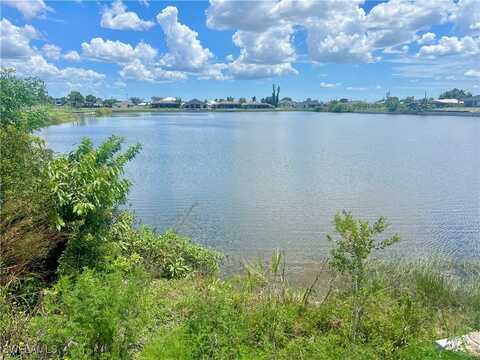 1516 NE 13th Street, Cape Coral, FL 33909