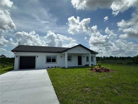 961 E Countess Avenue, Lehigh Acres, FL 33974