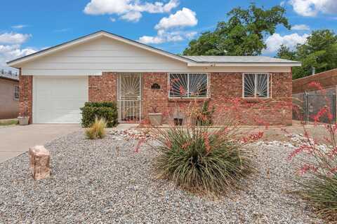 5919 LUCCA Avenue SW, Albuquerque, NM 87121