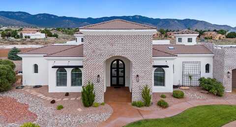 10500 PALOMAS Avenue NE, Albuquerque, NM 87122