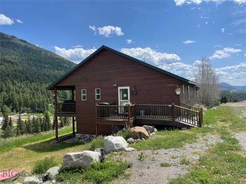 23 Hanlon Hill Drive, Jardine, MT 59030