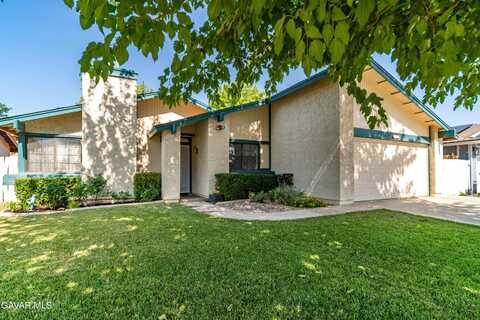 37229 Dalzell Street, Palmdale, CA 93550