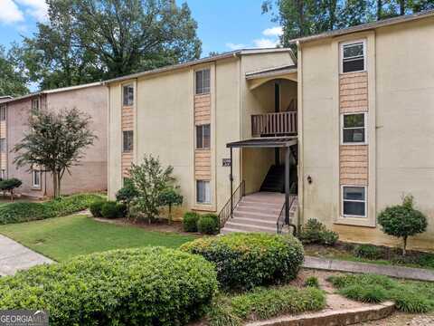 2390 Lawrenceville, Decatur, GA 30033