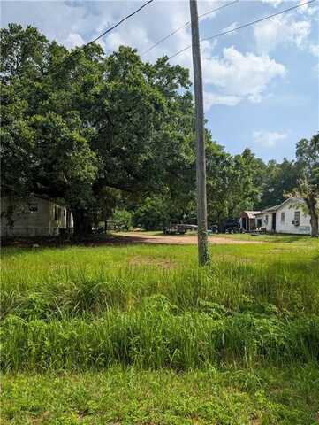 6425 Boykin Road, Theodore, AL 36582