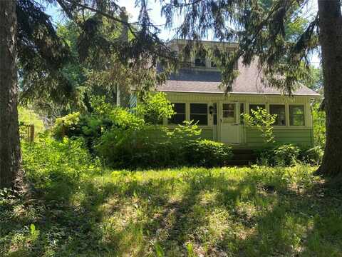 7017 CRESTVIEW Drive, Erie, PA 16509
