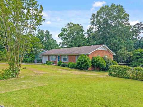 103 Brewster Drive, Taylors, SC 29687