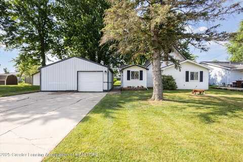 4701 W Channel Drive, Stanton, MI 48888