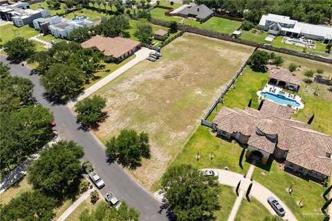 1816 El Mileno Drive, Palmhurst, TX 78573