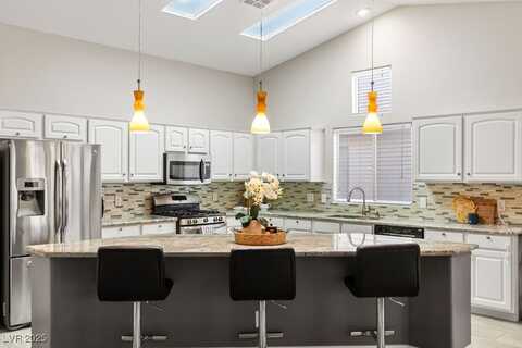 5108 Molveno Court, Las Vegas, NV 89130