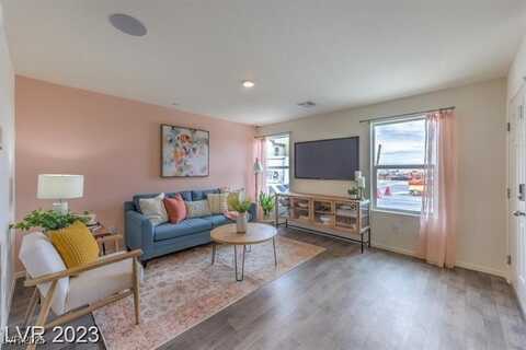 9114 Hitmaker Street, Las Vegas, NV 89113