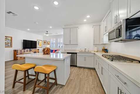2555 Hampton Road, Henderson, NV 89052