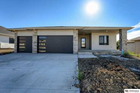 11707 S 119th Street, Papillion, NE 68046