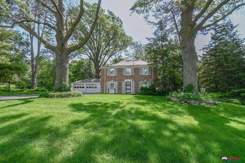 1140 Aldrich Road, Lincoln, NE 68510