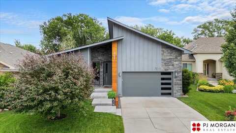 801 S 183rd Street, Elkhorn, NE 68022