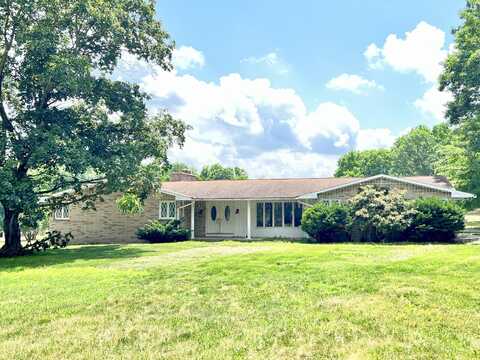 786 Indian Lakes Road NW, Sparta, MI 49345