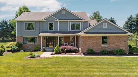 7662 Hidden Ponds Boulevard, Brighton, MI 48114