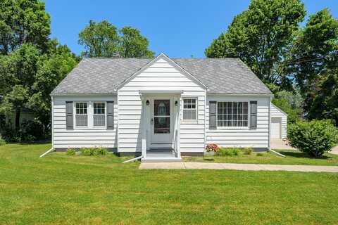 2125 Fairfield Road, Portage, MI 49002
