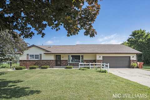 97 13 Mile Road NE, Sparta, MI 49345