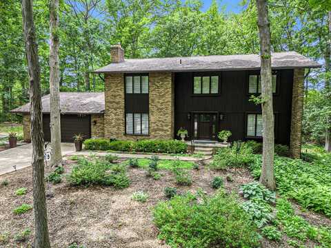 3924 Penberton Drive, Ann Arbor, MI 48105