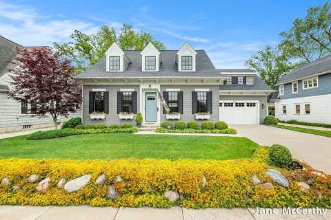553 Lovett Avenue SE, East Grand Rapids, MI 49506