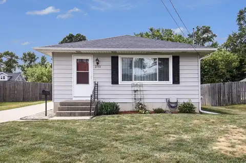 2711 Meyer Avenue SW, Wyoming, MI 49519