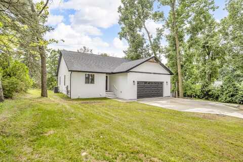 10781 Woodbrook Drive, Cement City, MI 49233