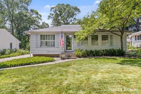 1843 Diamond Avenue NE, Grand Rapids, MI 49505