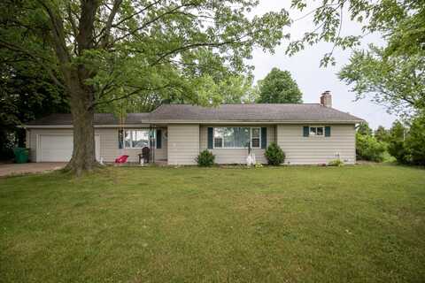 215 US Highway 131, White Pigeon, MI 49099